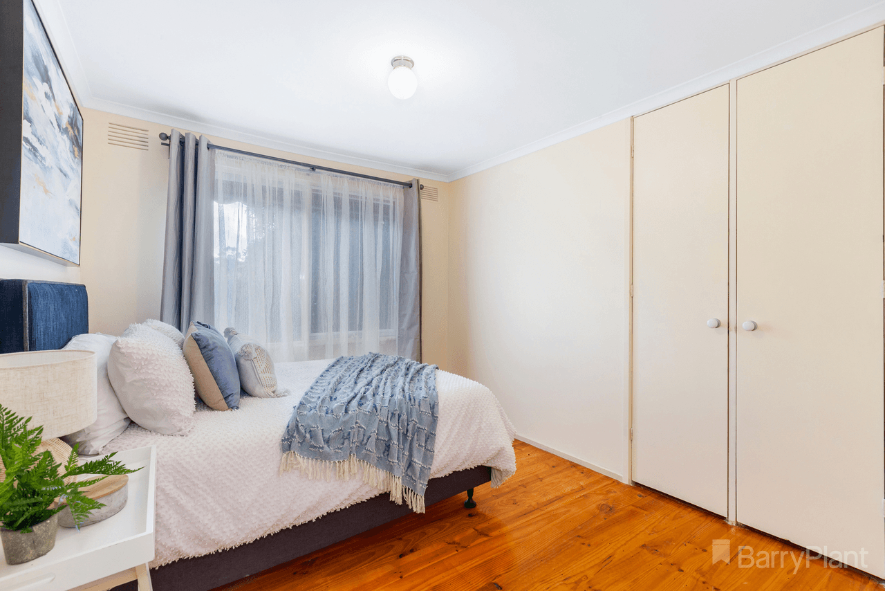 25 Isaacs Close, SUNBURY, VIC 3429