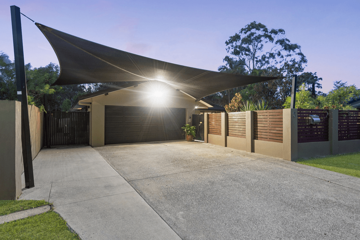 5 Sorell Place, HELENSVALE, QLD 4212