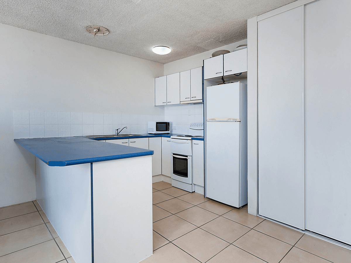 6/5 Orvieto Terrace, Kings Beach, QLD 4551