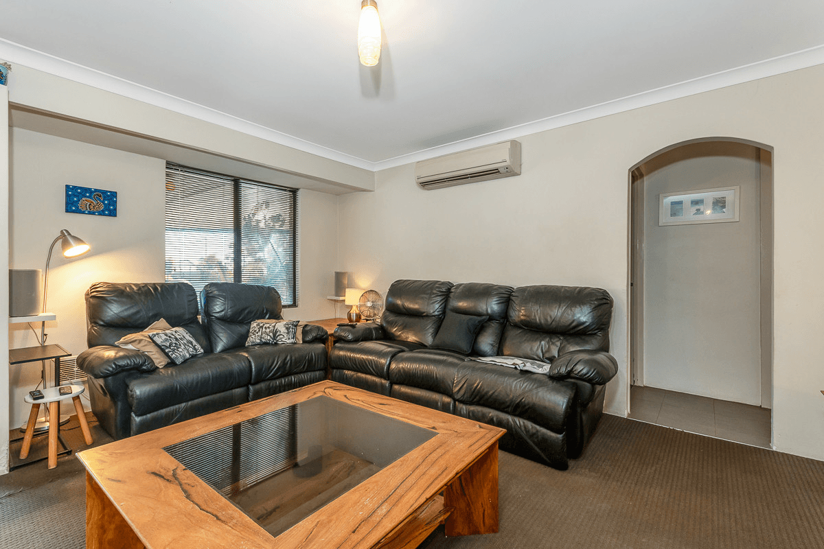 14 De Grey Court, Heathridge, WA 6027