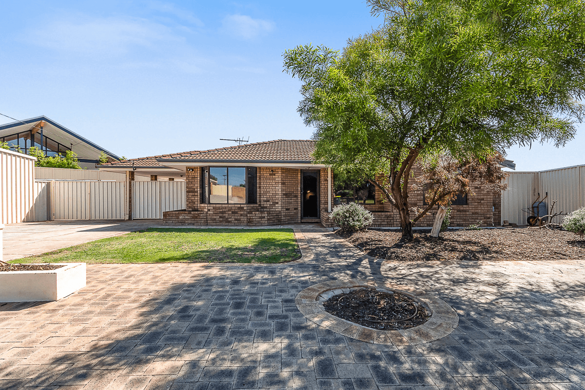 14 De Grey Court, Heathridge, WA 6027