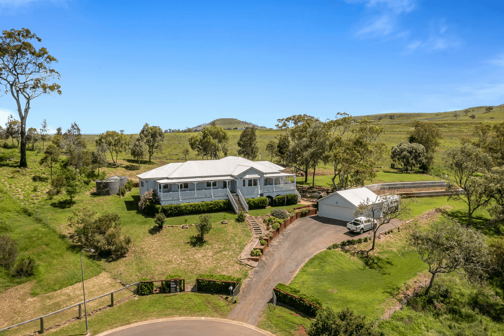 2 Saintly Place, HODGSON VALE, QLD 4352