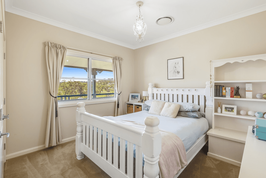 2 Saintly Place, HODGSON VALE, QLD 4352