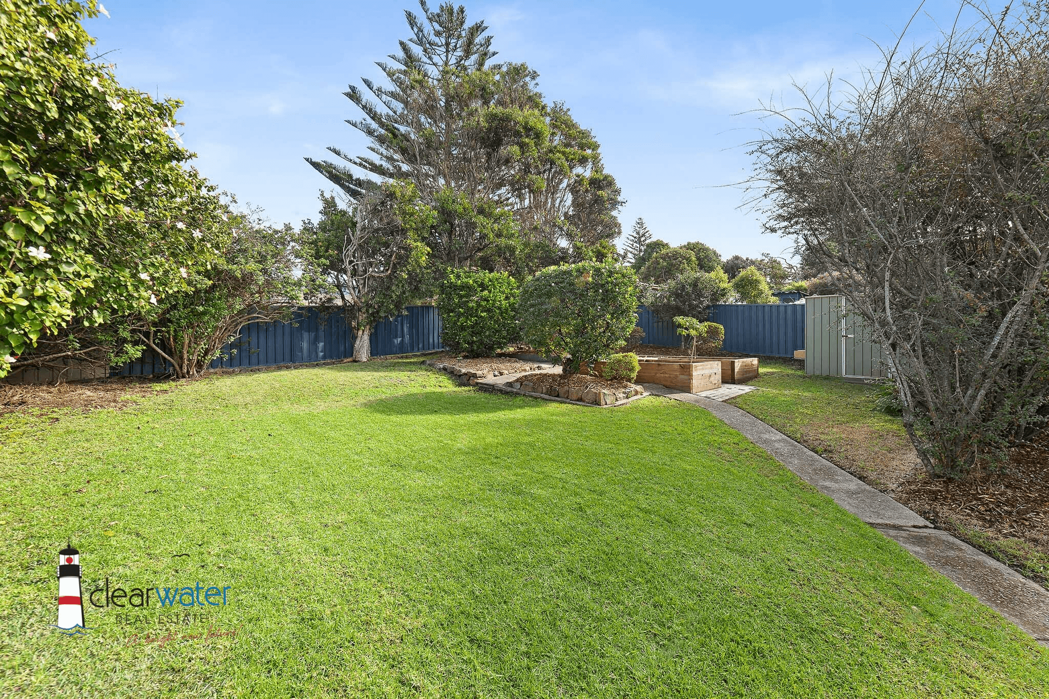 4 Monash Ave, Tuross Head, NSW 2537