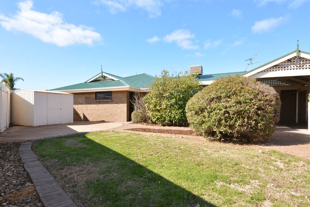 2 Rice Court, WHYALLA STUART, SA 5608