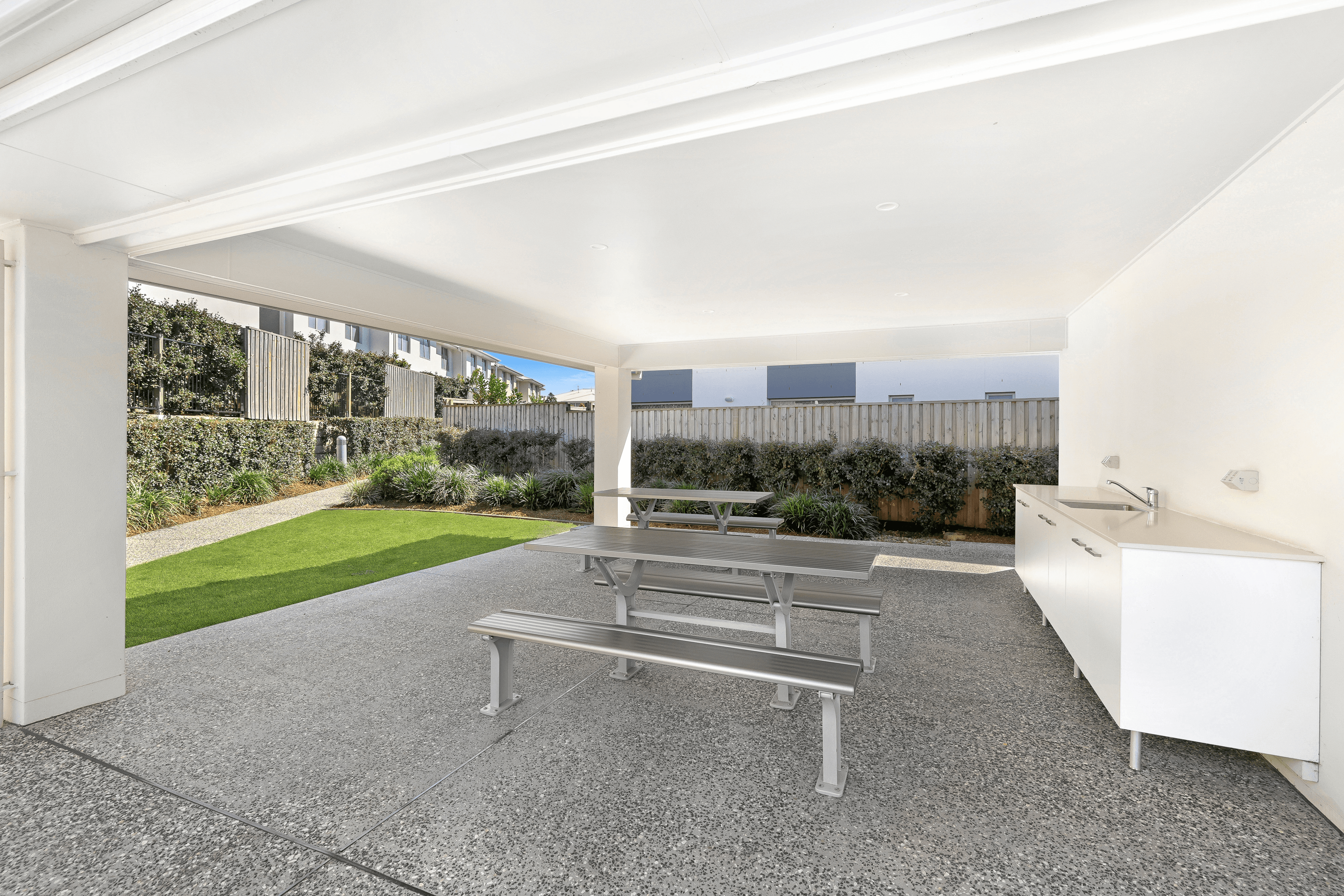 19/1 Isla Street, PIMPAMA, QLD 4209