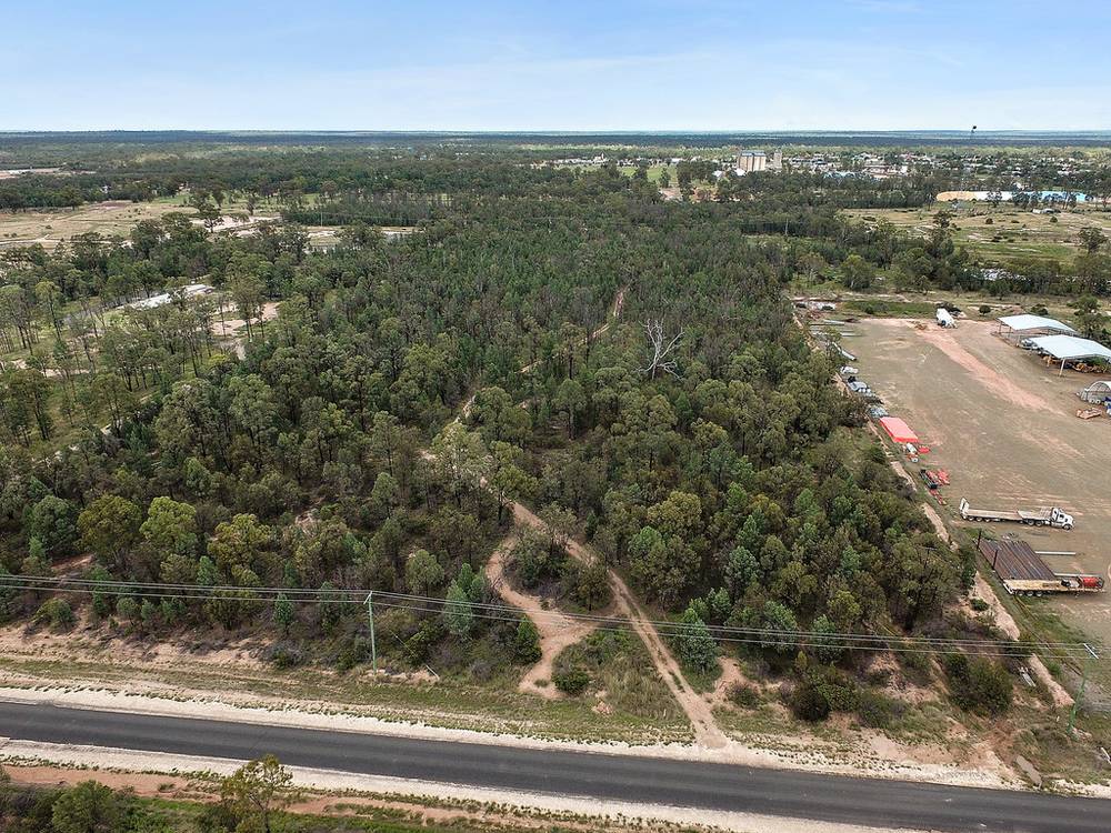 8  Laycock Road, MILES, QLD 4415