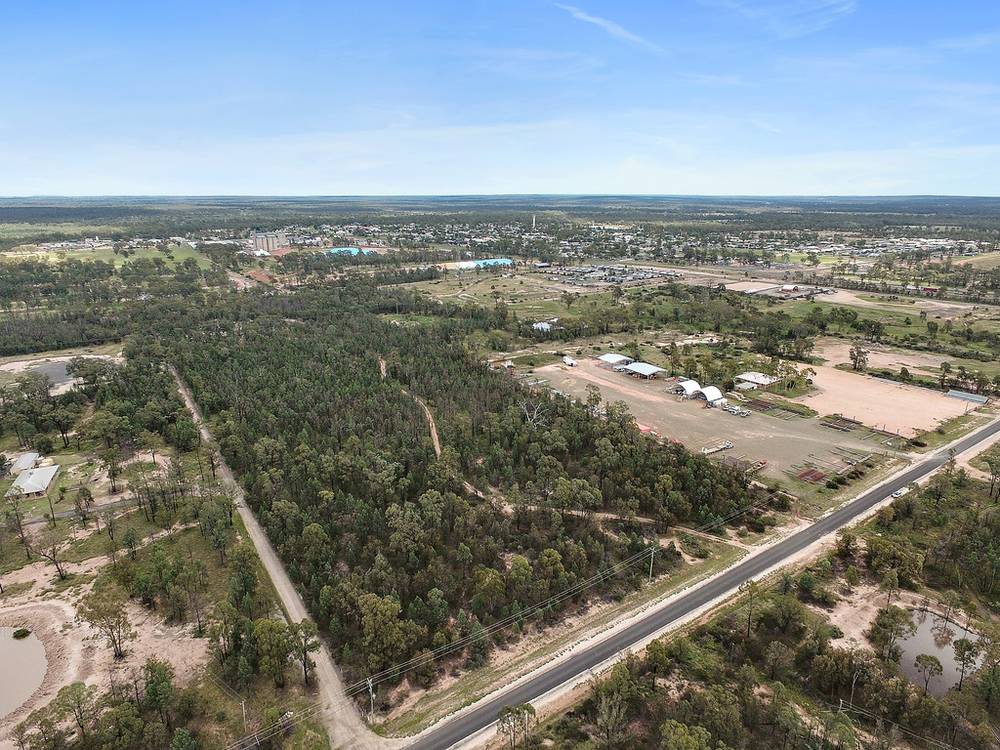 8  Laycock Road, MILES, QLD 4415