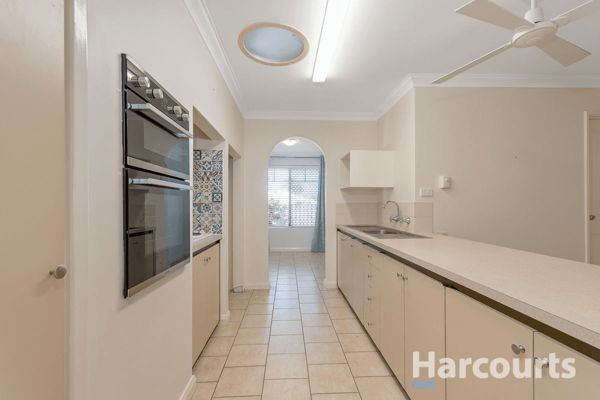 5 Bayou Court, HEATHRIDGE, WA 6027