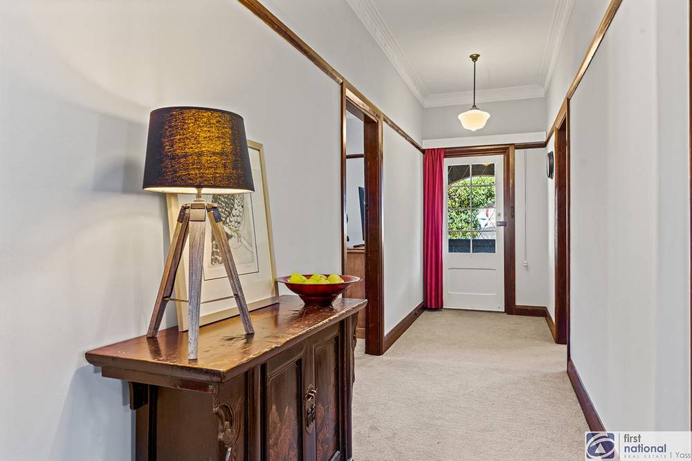 29 Mont Street, Yass, NSW 2582