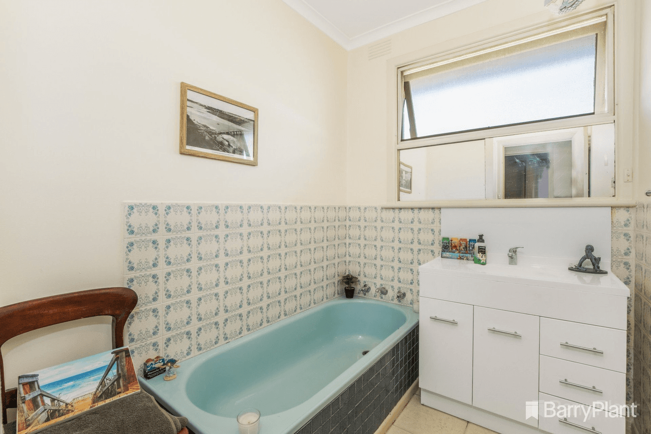 9 Wooltana Road, Keysborough, VIC 3173