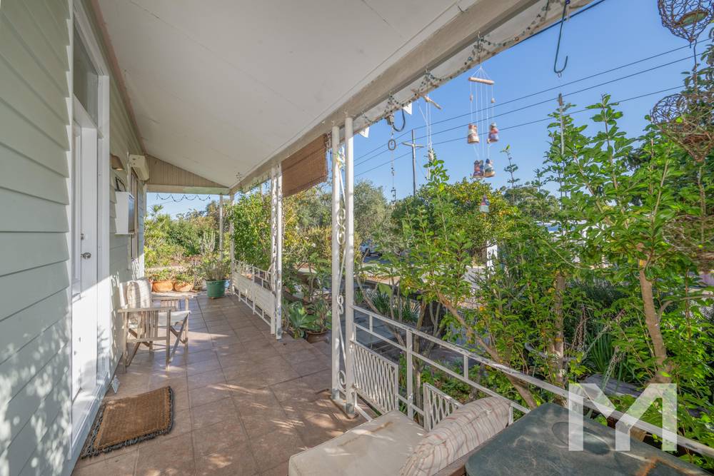 2 York Street, BEACONSFIELD, WA 6162