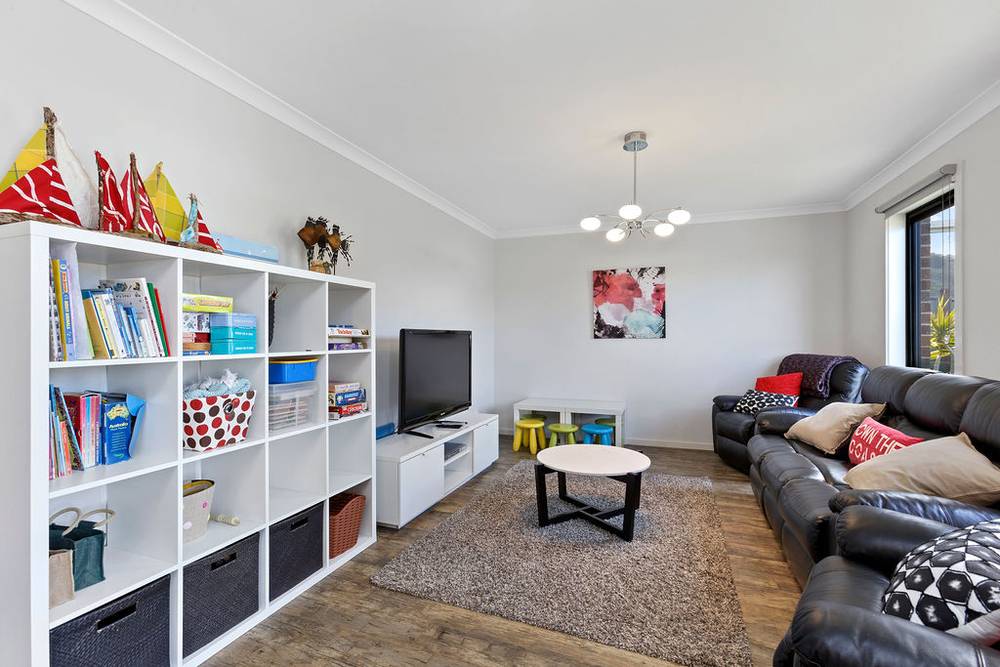 4 Dolphin Court, APOLLO BAY, VIC 3233