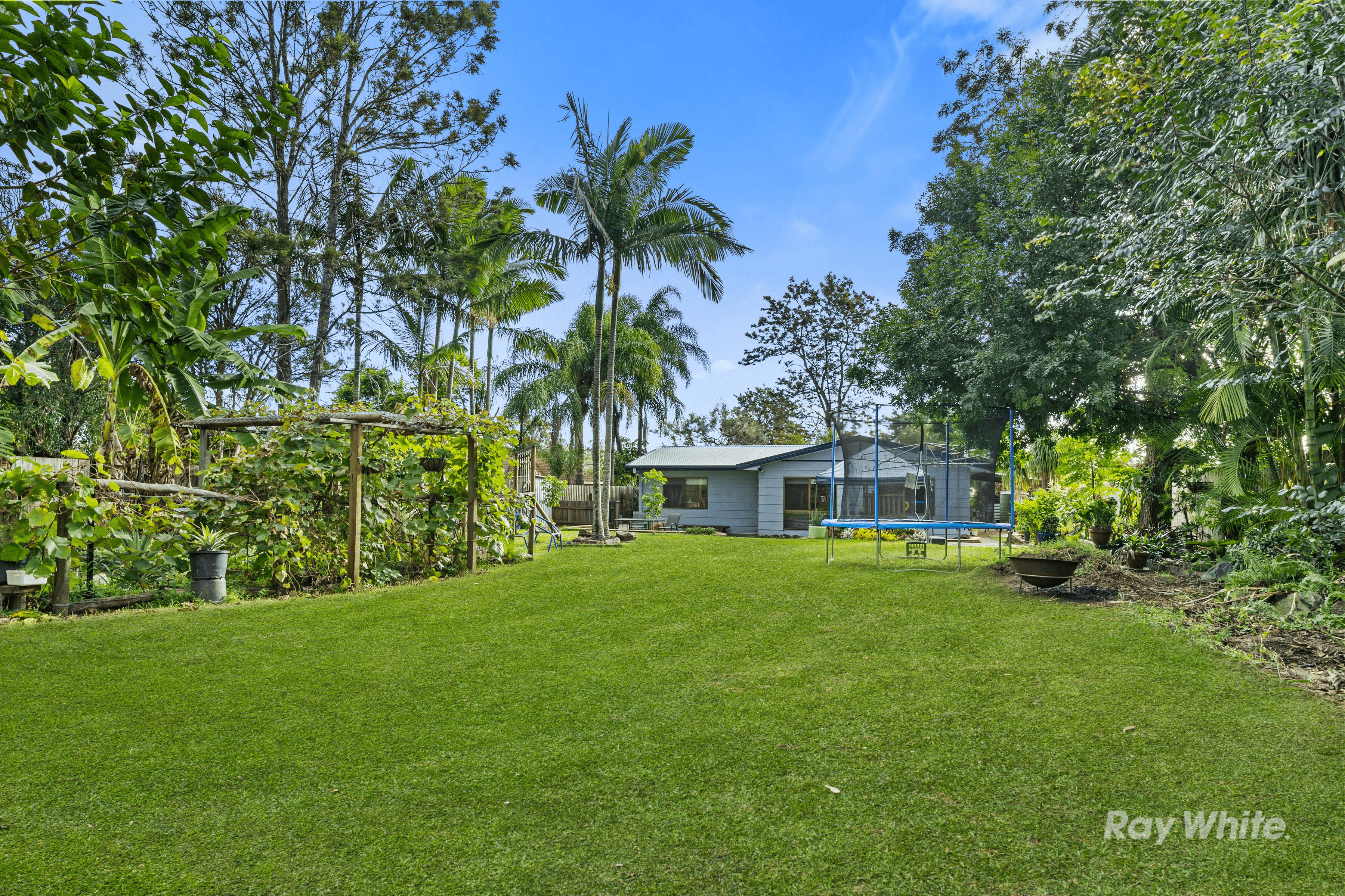 45 First Avenue, MARSDEN, QLD 4132