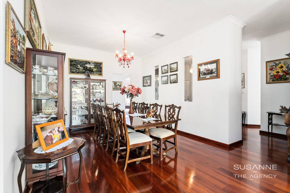 22 Davies Crescent, Gooseberry Hill, WA 6076
