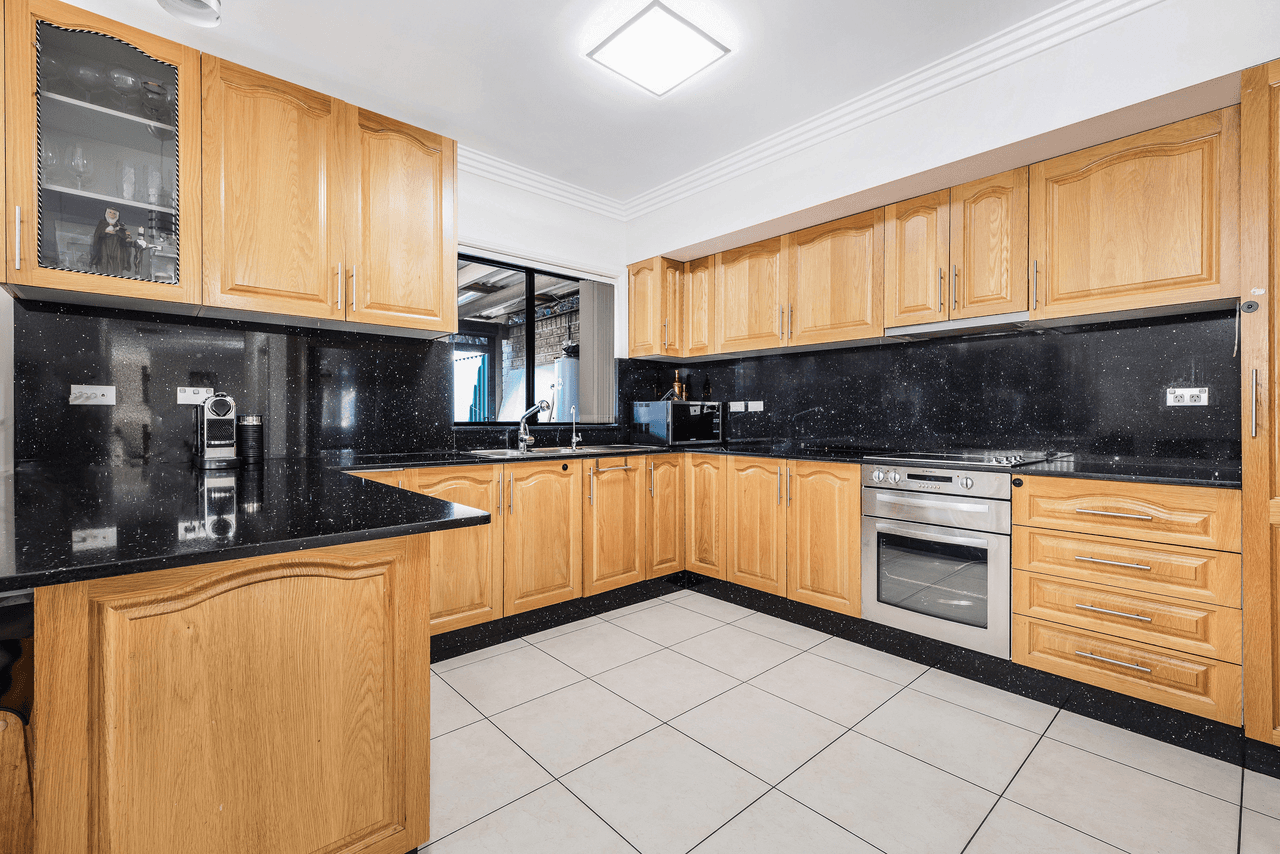 15 Victoria Street, REVESBY, NSW 2212