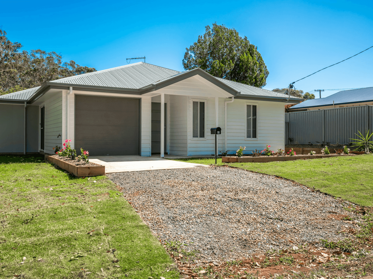 87 Jackson Road, RUSSELL ISLAND, QLD 4184