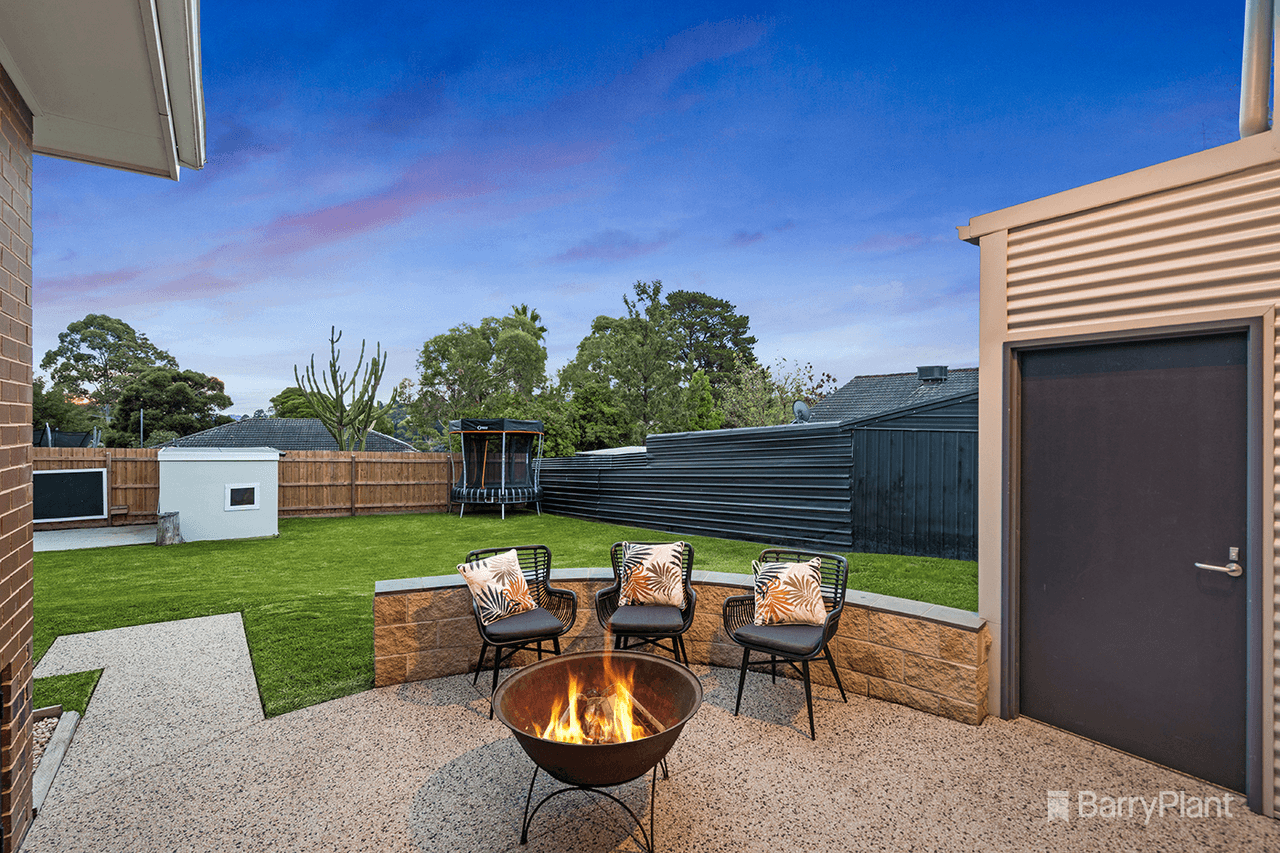 37 Carronvale Road, Mooroolbark, VIC 3138