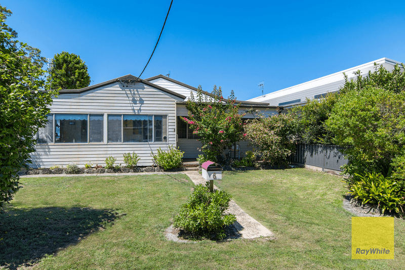 5 Monash Road, UMINA BEACH, NSW 2257