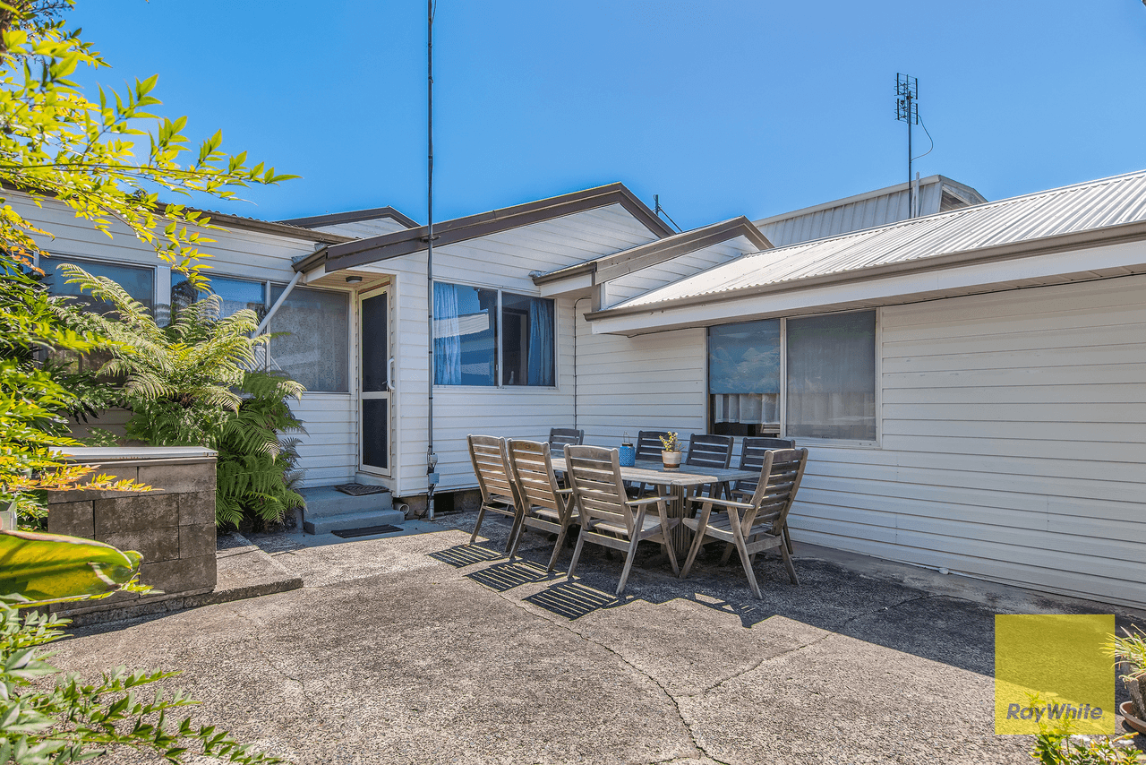 5 Monash Road, UMINA BEACH, NSW 2257