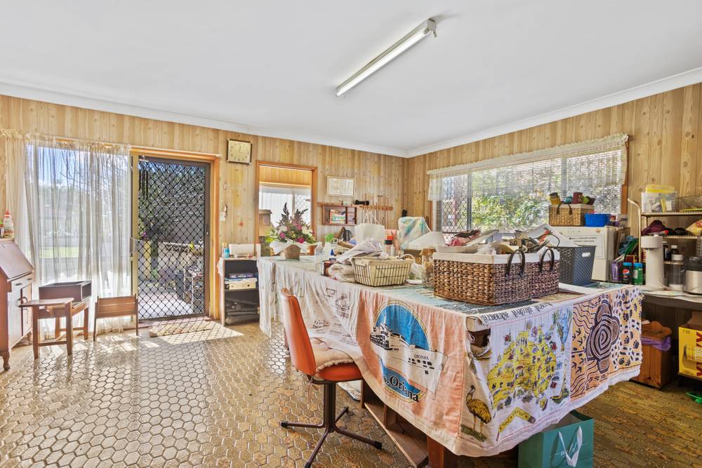 43 Salerno Street, Isle Of Capri, QLD 4217