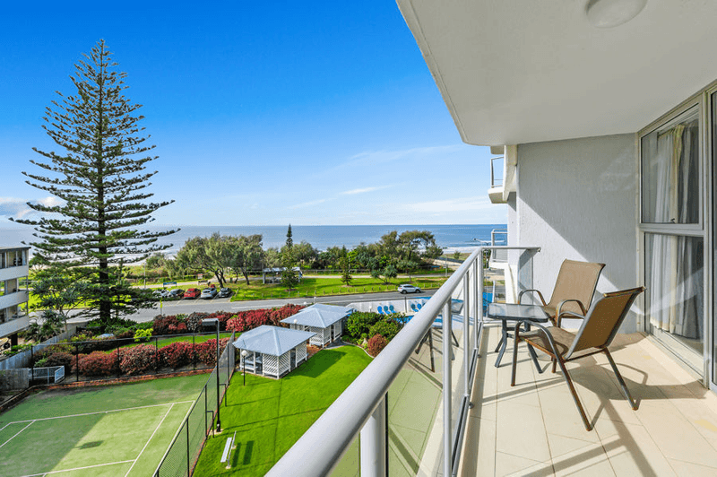 12/67 Broadbeach Boulevard, BROADBEACH, QLD 4218