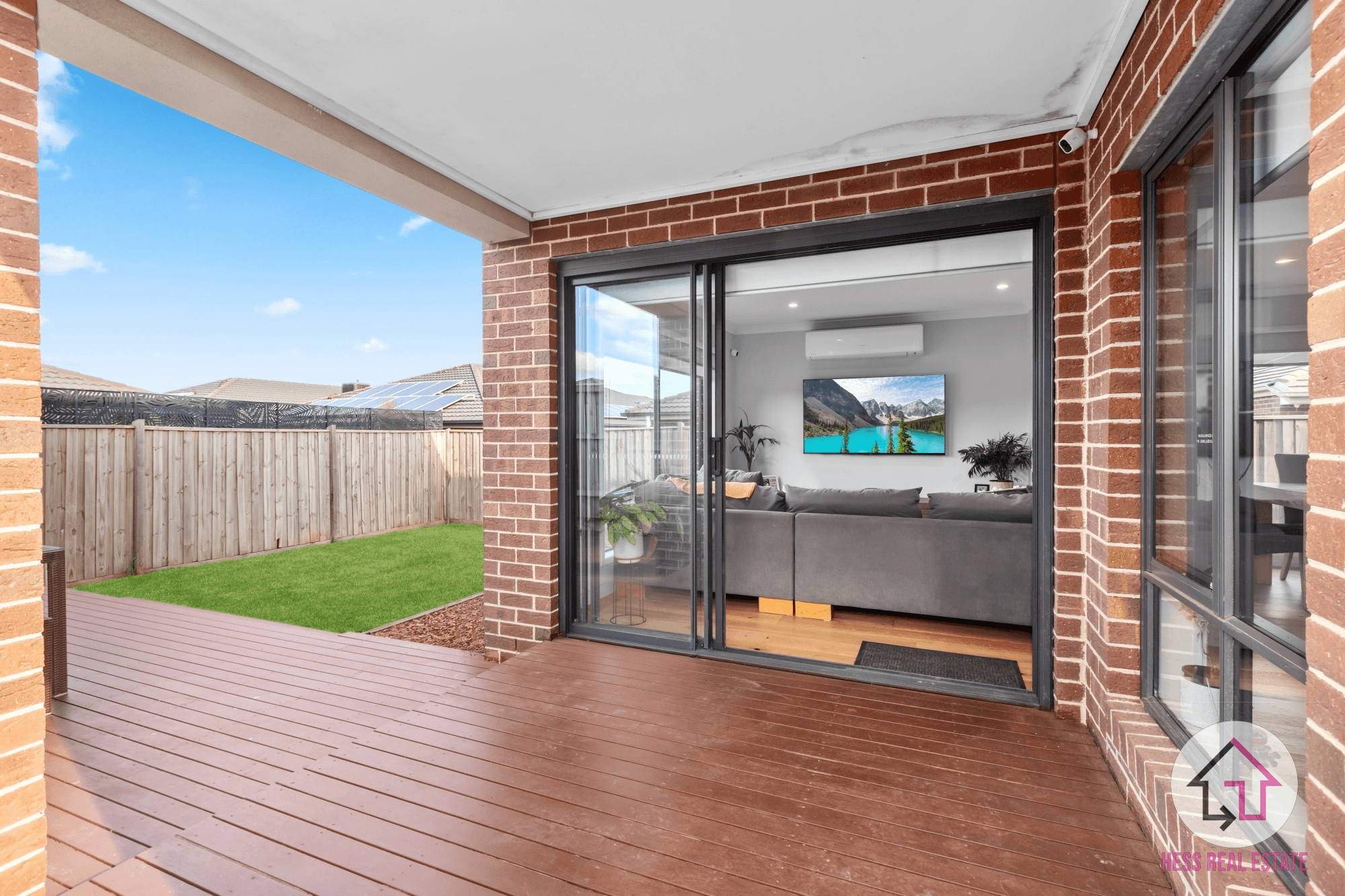 4 Little Kurrajong Avenue, WALLAN, VIC 3756