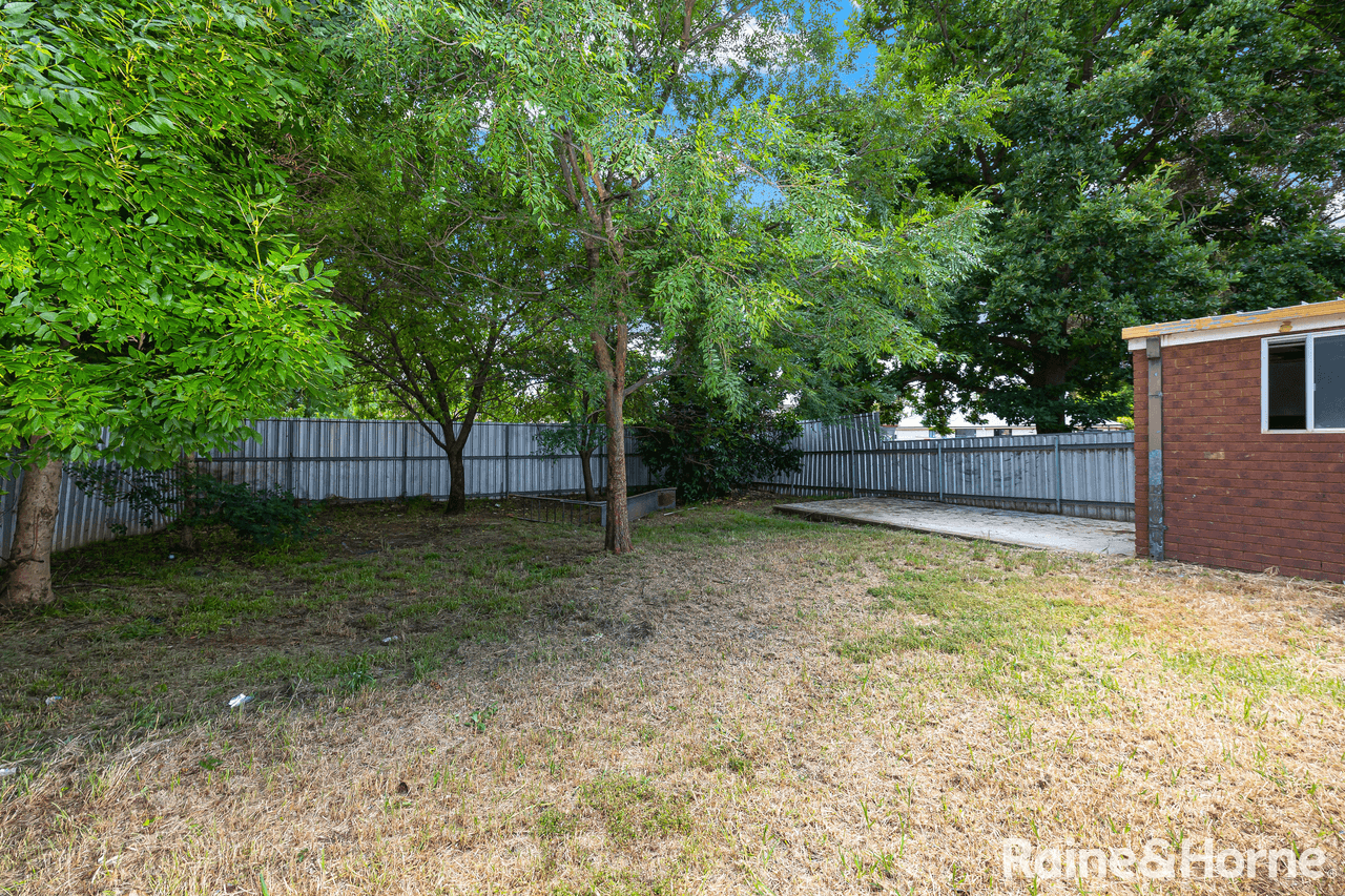 241 Fernleigh Road, ASHMONT, NSW 2650