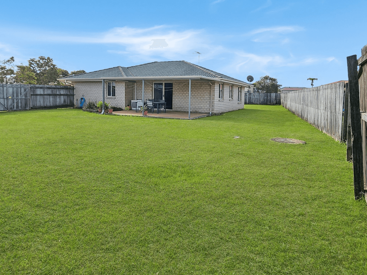 8 Dundas Close, CABOOLTURE, QLD 4510