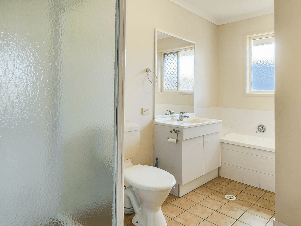 8 Dundas Close, CABOOLTURE, QLD 4510