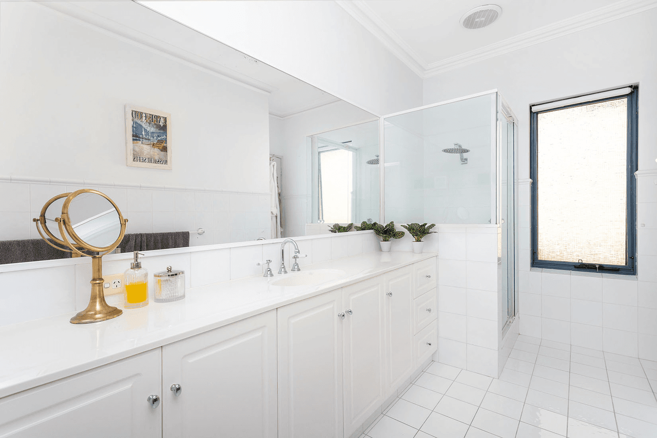 20 Chatsworth Terrace, CLAREMONT, WA 6010