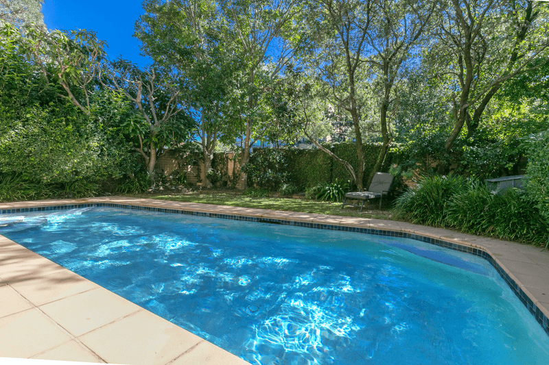 1/113 Ben Boyd Road, NEUTRAL BAY, NSW 2089