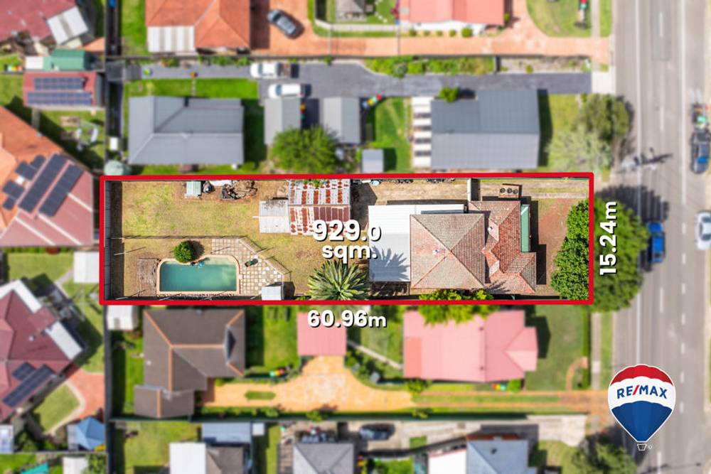 42 COLLEGE STREET, CAMBRIDGE PARK, NSW 2747