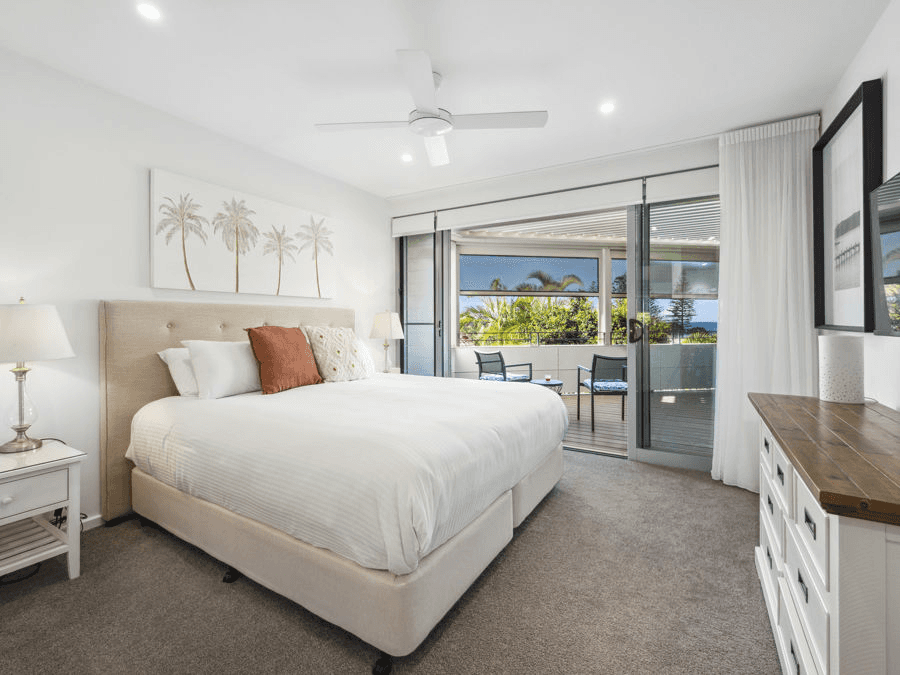 5/8 Solitary Island Way, SAPPHIRE BEACH, NSW 2450