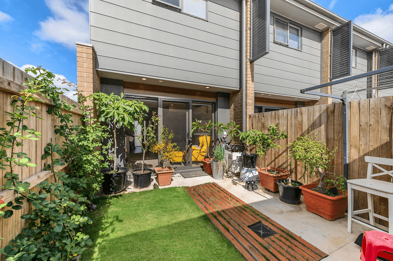 31/2 Hoffman Street, MONCRIEFF, ACT 2914