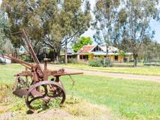 236 Walls Road, Violet Town, VIC 3669