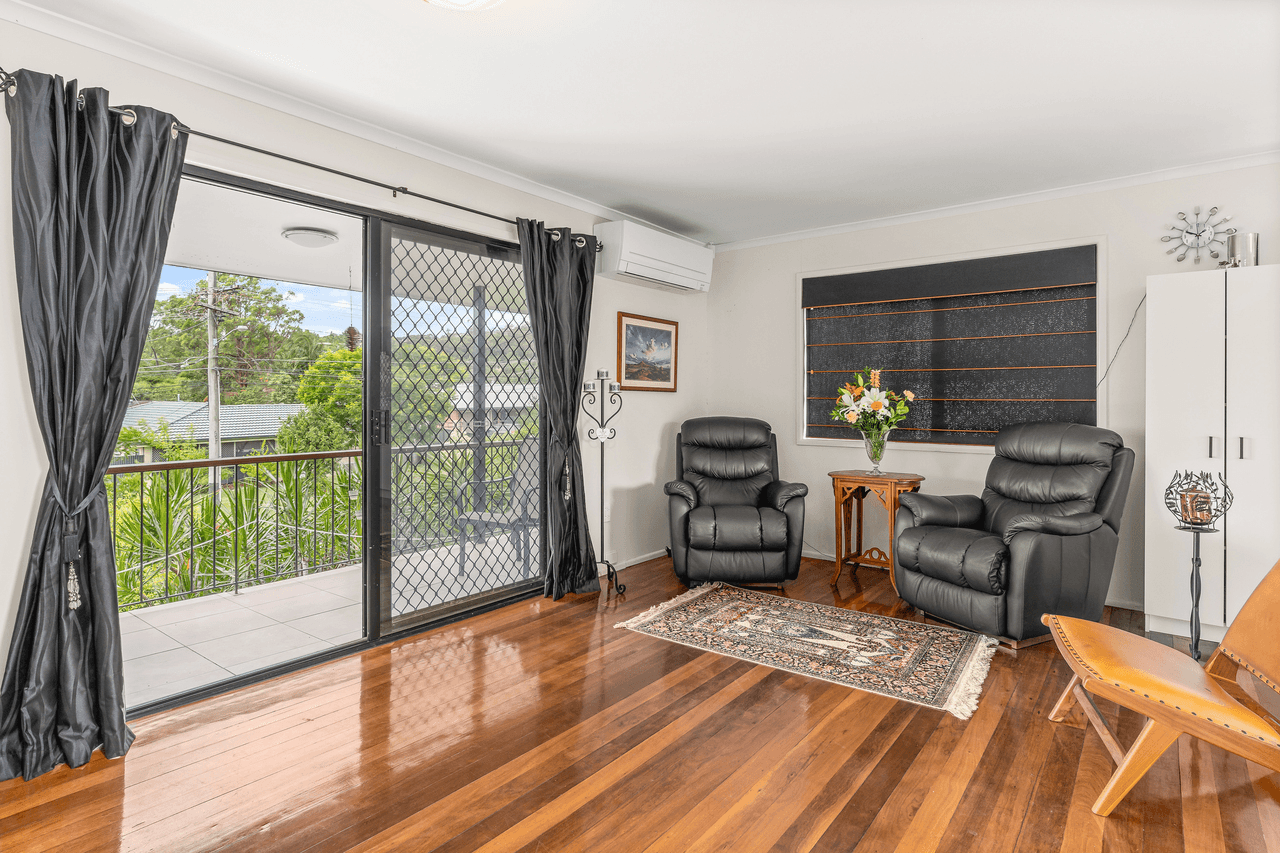 11 Belinda Crescent, SPRINGWOOD, QLD 4127