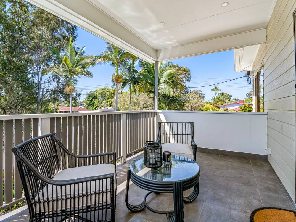 37 STRADBROKE STREET, REDLAND BAY, QLD 4165
