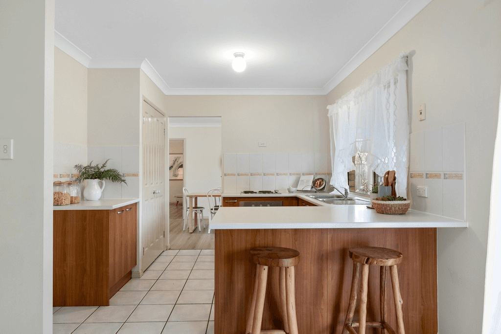 119 Moreton Avenue, WYNNUM, QLD 4178