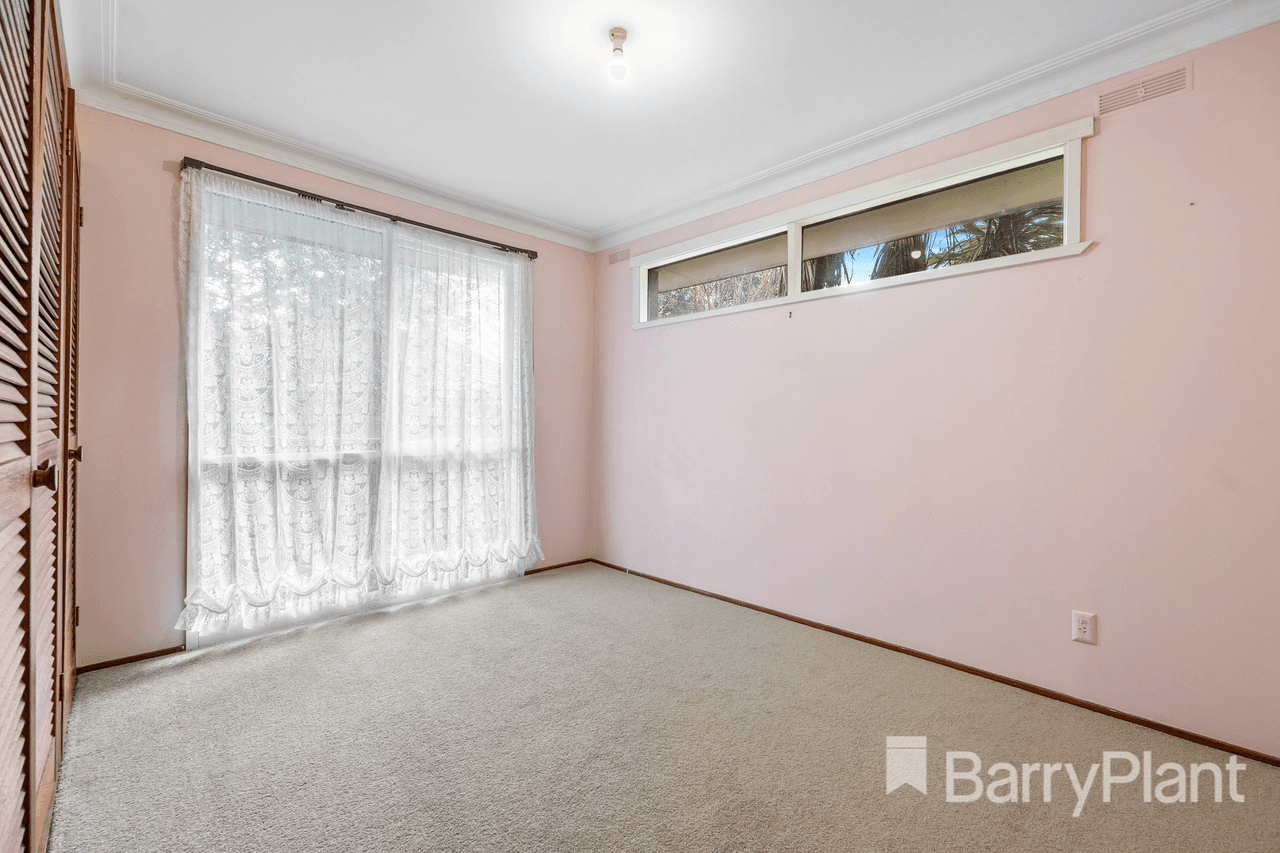 2 Yarana Drive, Mount Helen, VIC 3350