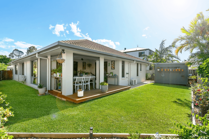10 Ontario Court, OXENFORD, QLD 4210