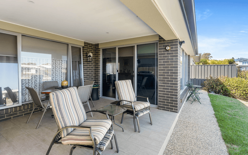 18 Malen Avenue, VICTOR HARBOR, SA 5211