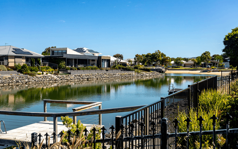 18 Malen Avenue, VICTOR HARBOR, SA 5211