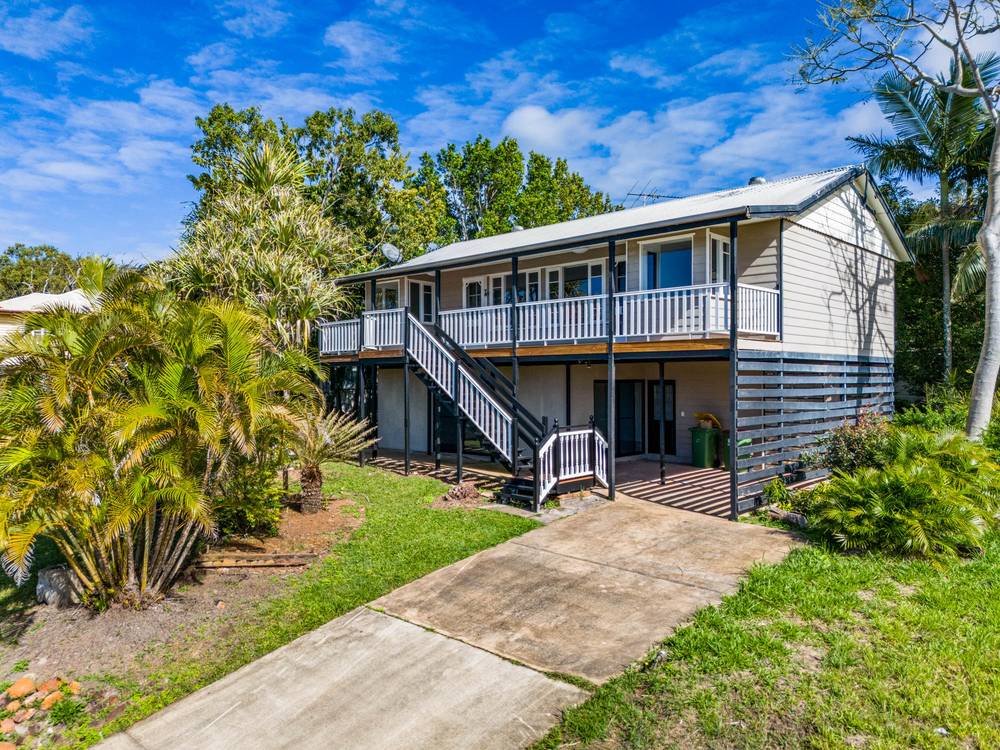 13 Naples Drive, RUSSELL ISLAND, QLD 4184