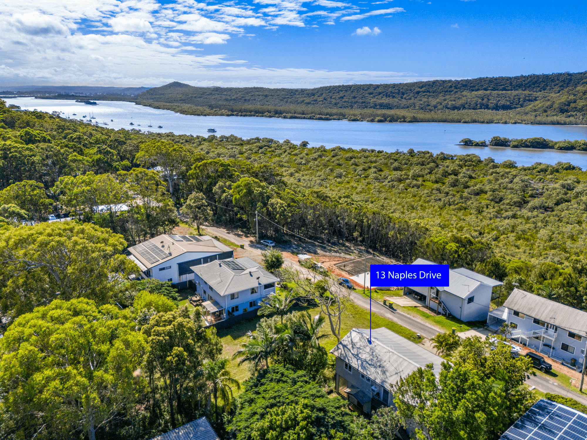 13 Naples Drive, RUSSELL ISLAND, QLD 4184