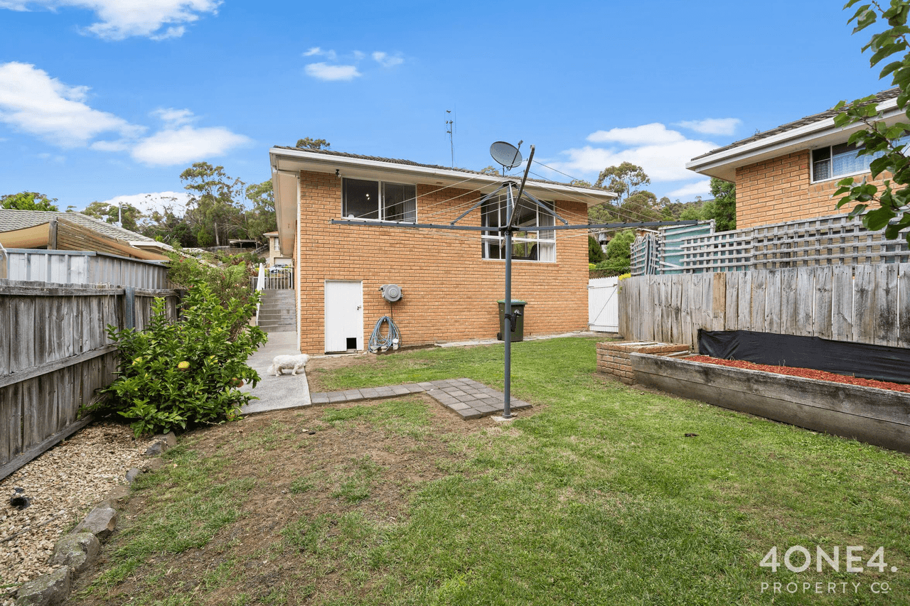 1/133 Pitcairn Street, Montrose, TAS 7010