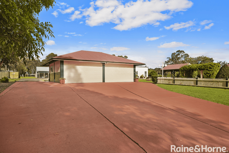 128-135 West Wilchard Road, CASTLEREAGH, NSW 2749