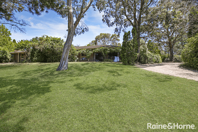111 Suttor Road, MOSS VALE, NSW 2577