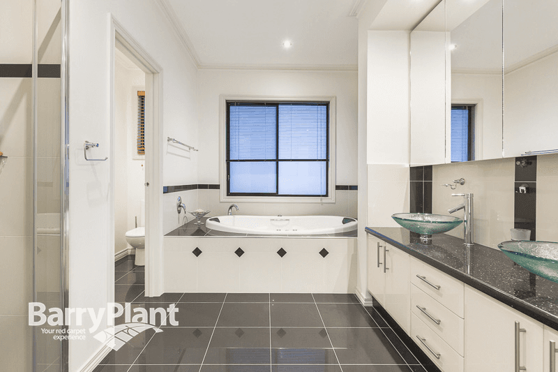 46 Princeton Drive, KEYSBOROUGH, VIC 3173