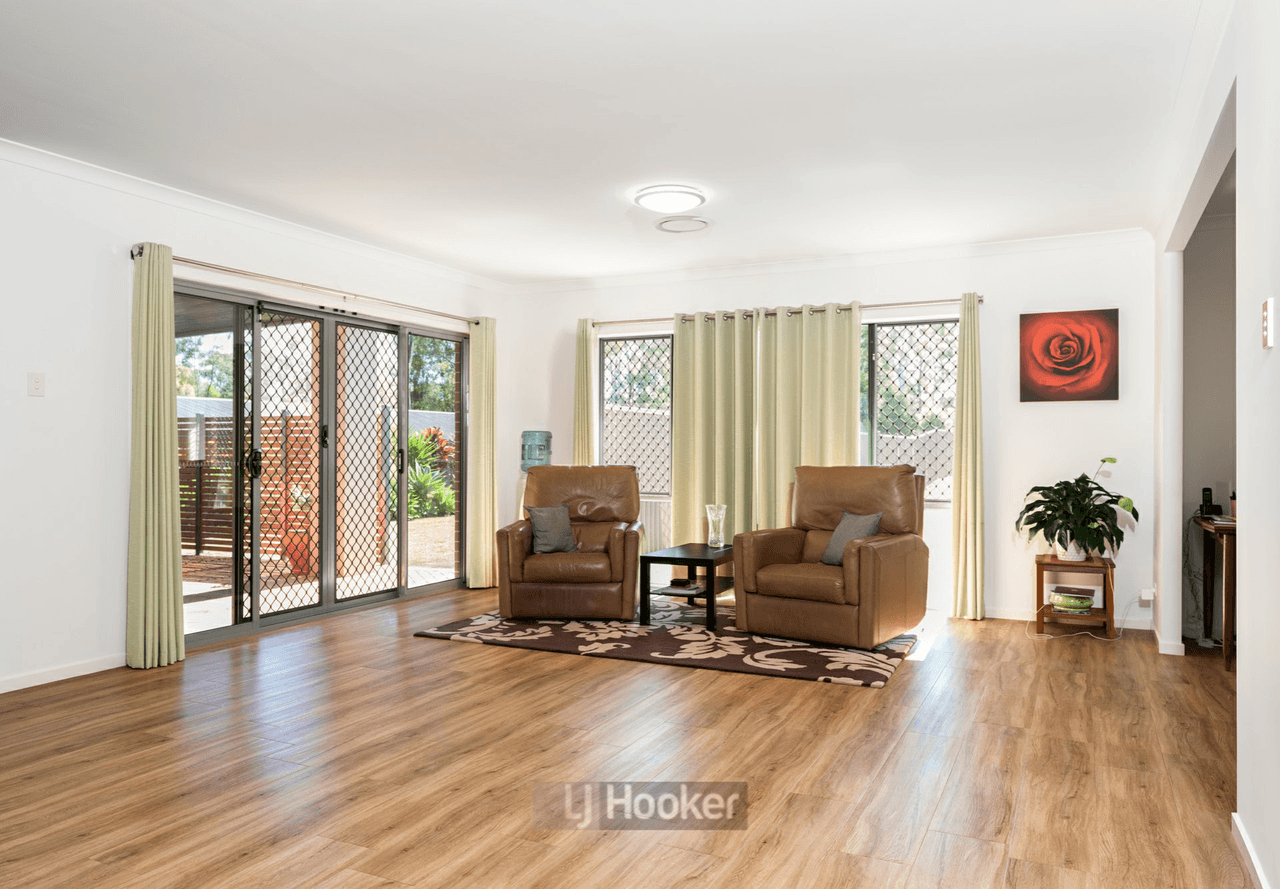 7-19 Woodend Court, PARK RIDGE, QLD 4125